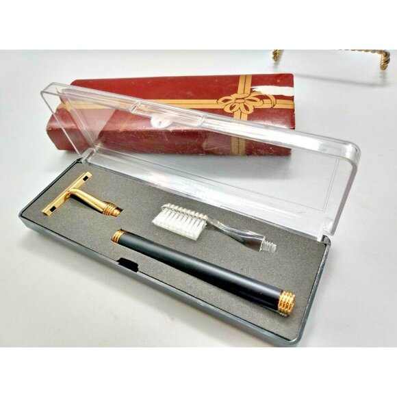 Vintage Travel Razor and Inter-changeable Toothbrush 1960's - Picture 5 of 9
